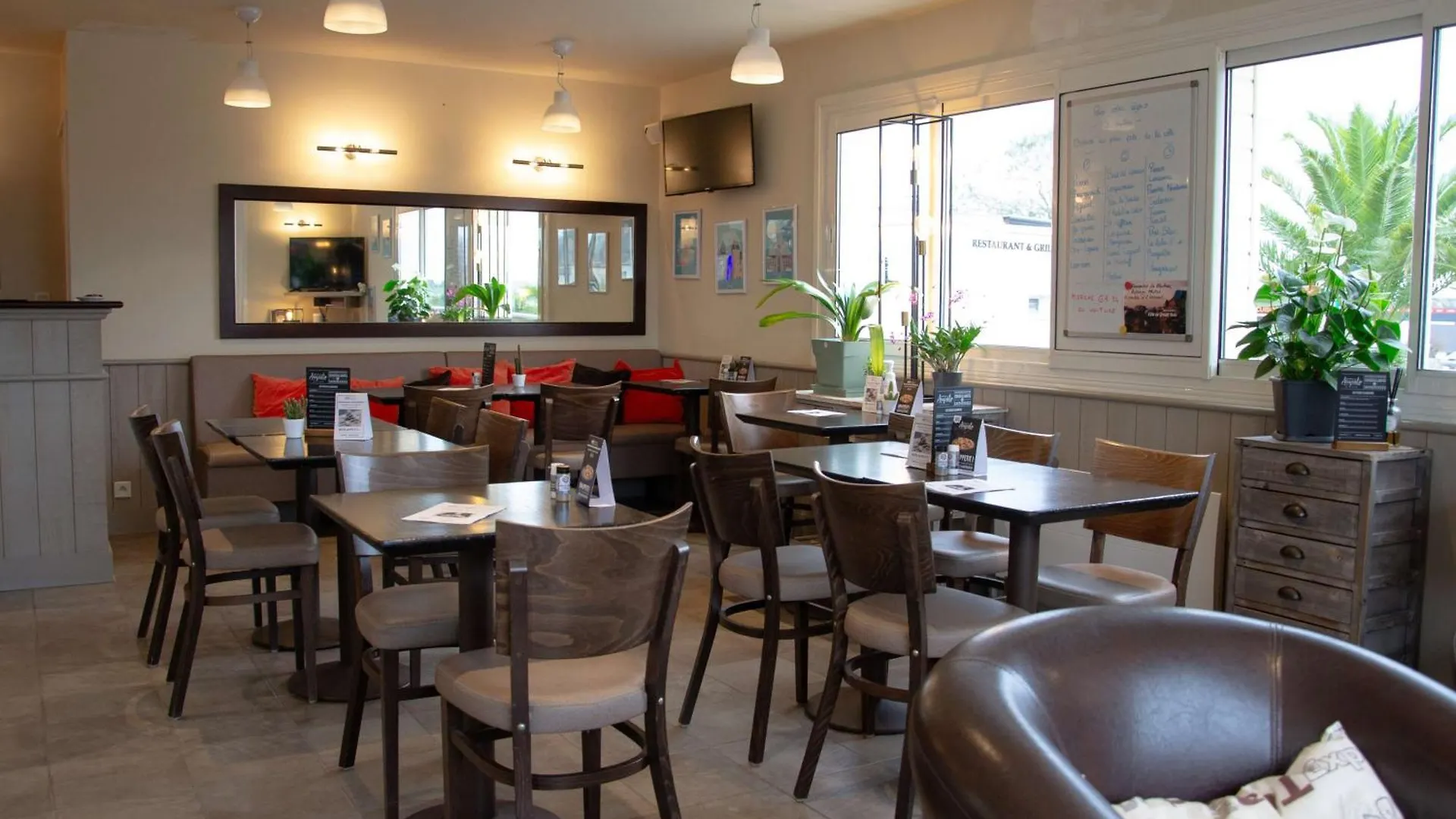 Brit Hotel Lannion-Perros Guirec フランス
