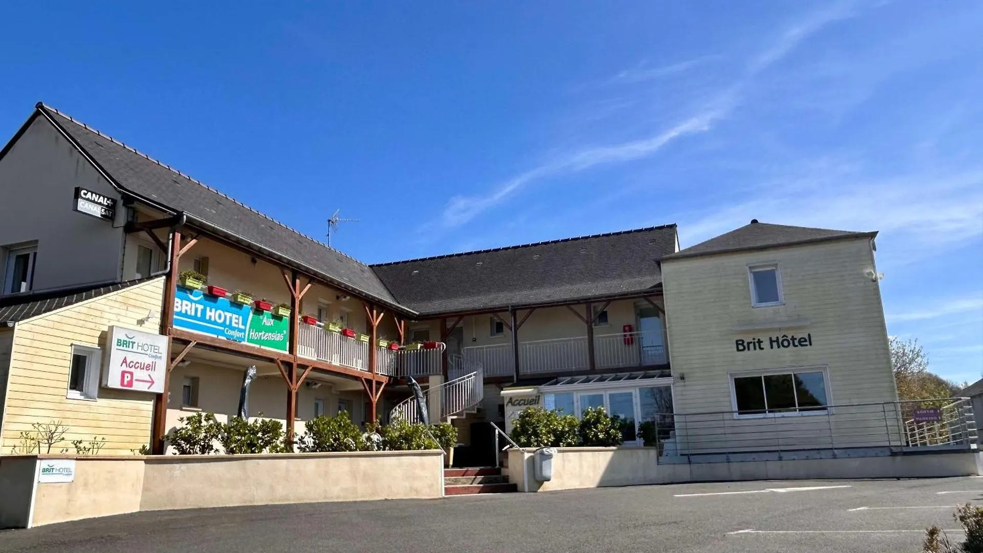 Brit Hotel Lannion-Perros Guirec