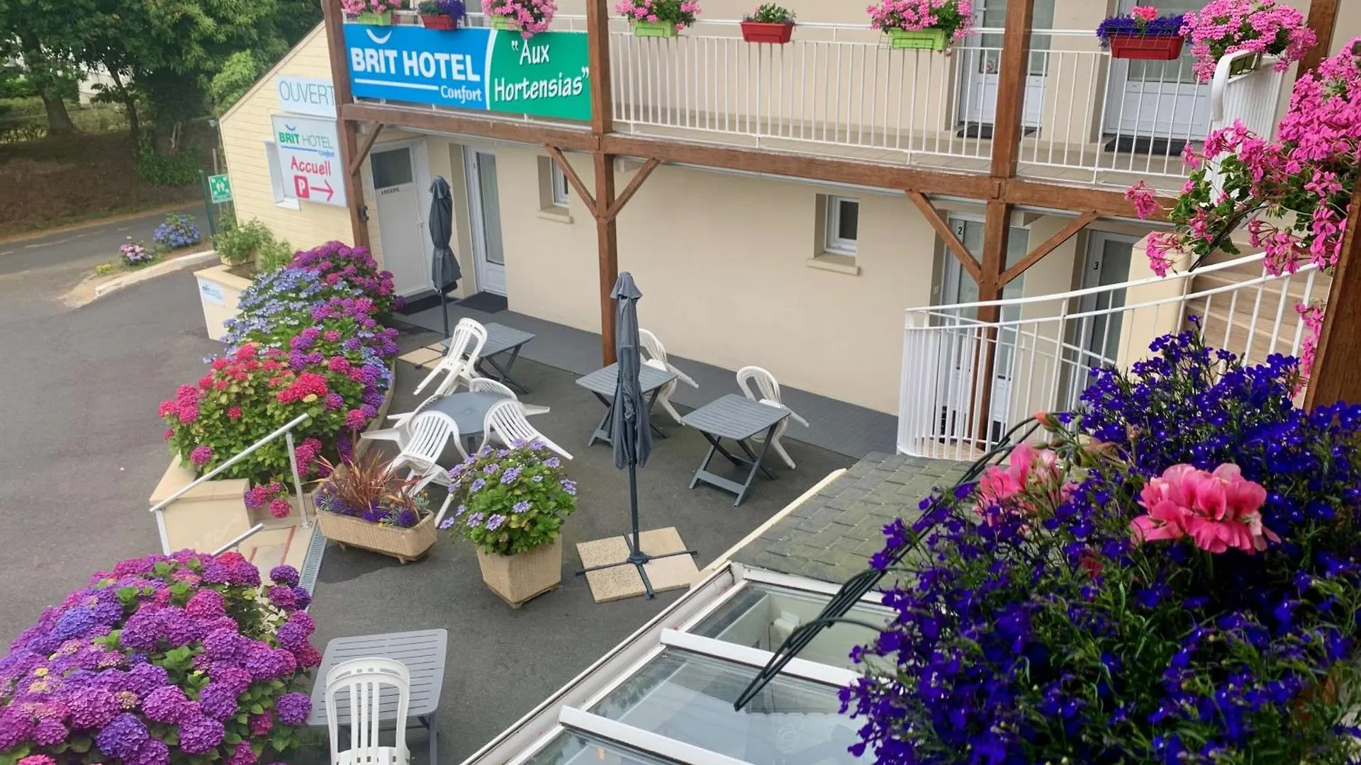 Brit Hotel Lannion-Perros Guirec