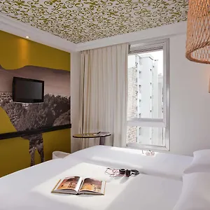Ibis Styles Buttes Chaumont París