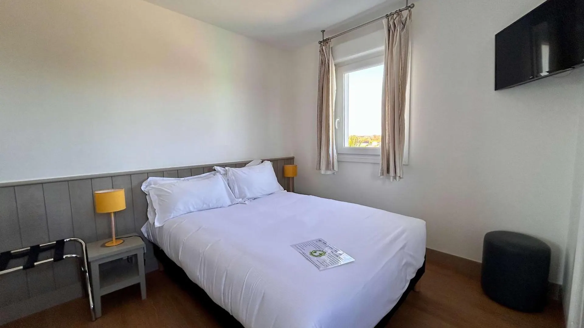 Brit Hotel Lannion-Perros Guirec