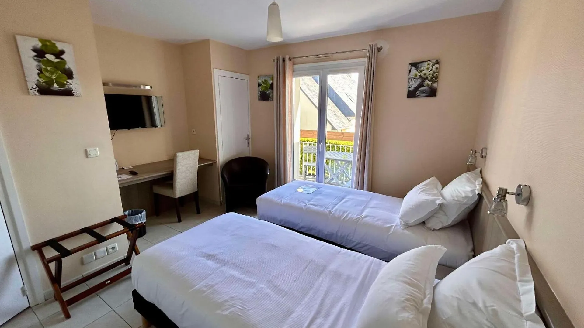 Brit Hotel Lannion-Perros Guirec