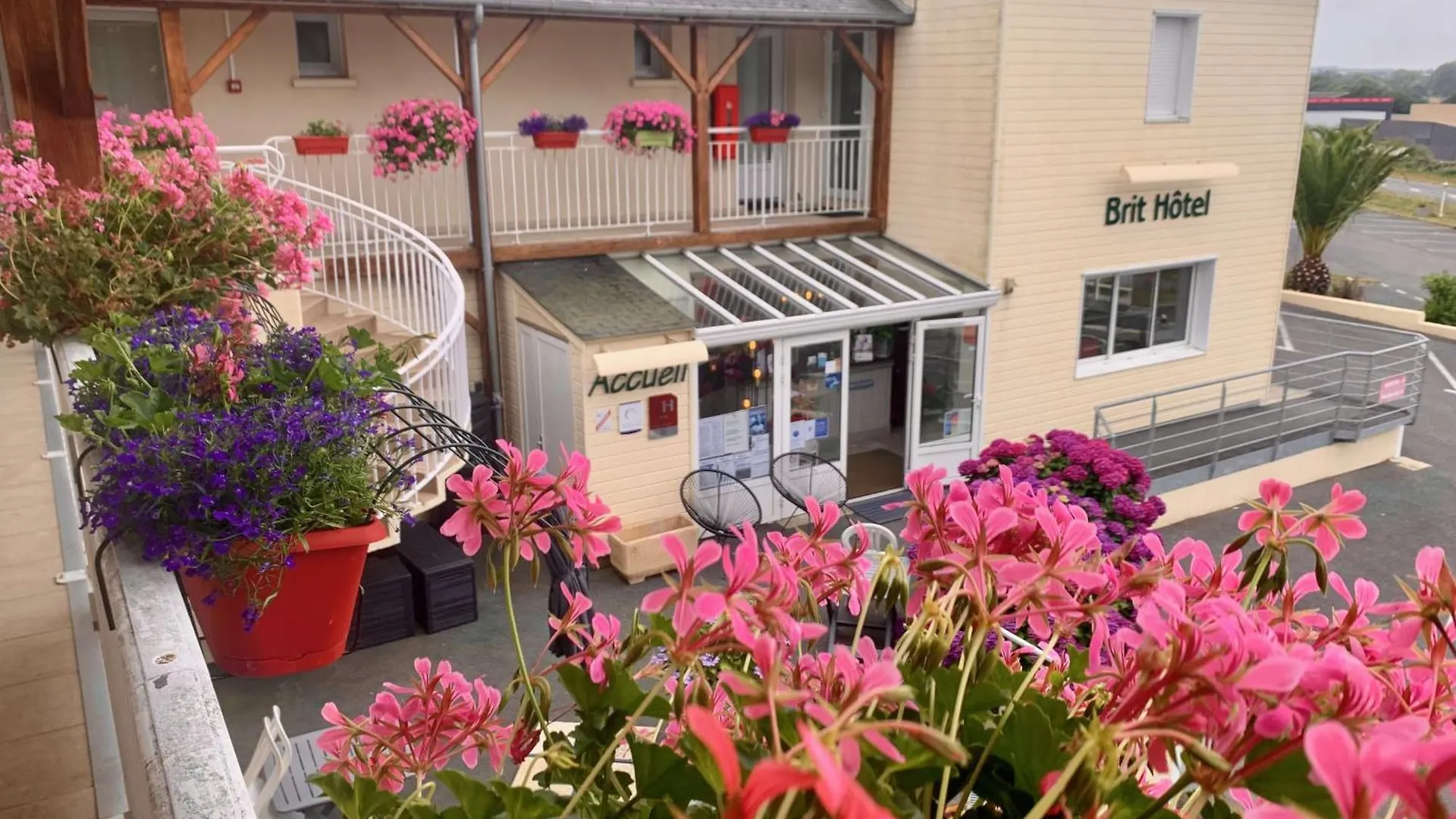 Brit Hotel Lannion-Perros Guirec  Lannion