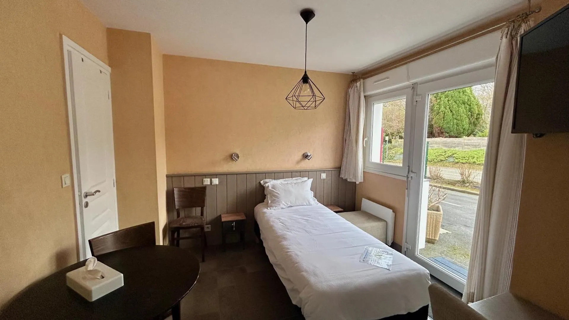 Brit Hotel Lannion-Perros Guirec  Lannion