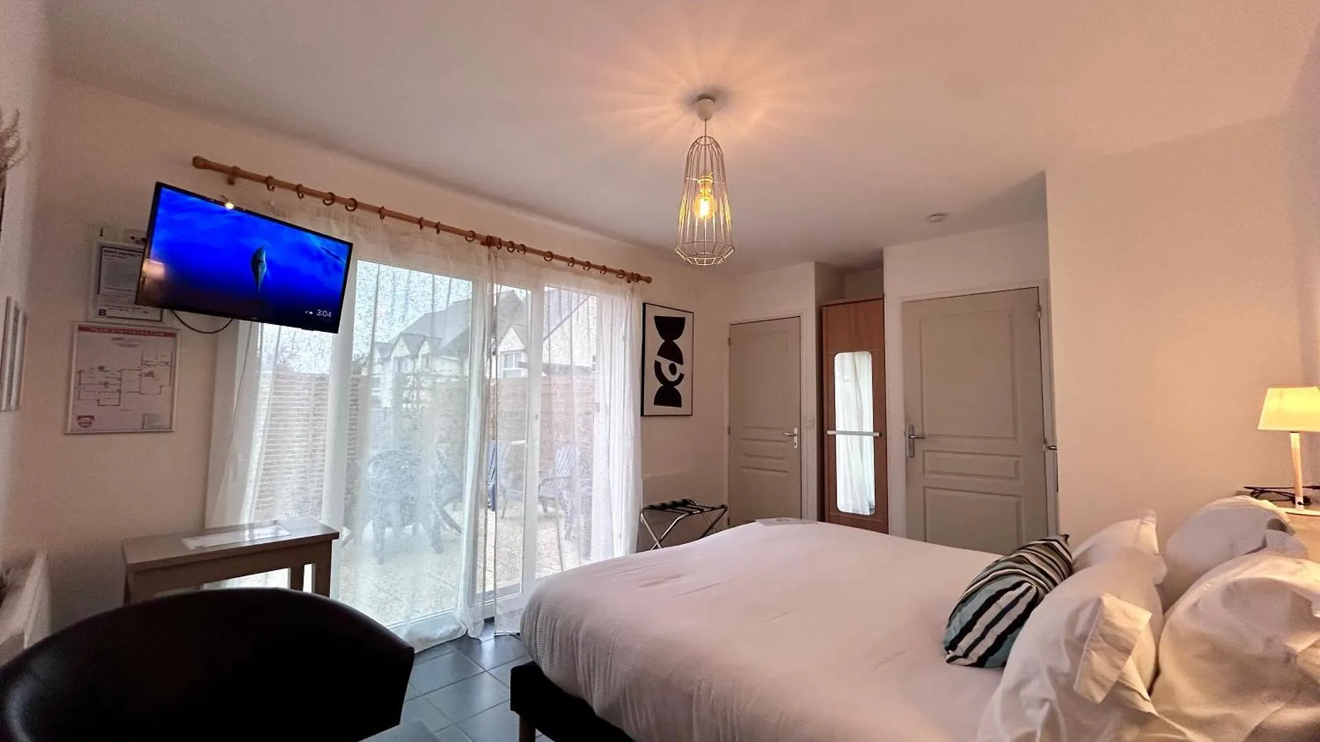 Brit Hotel Lannion-Perros Guirec